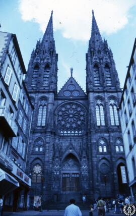 Catedrales de Francia 2. Clermont-Ferrand