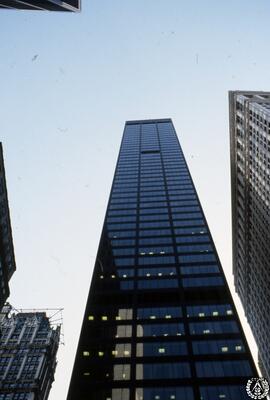 New York siguiendo la guía de Paul Goldberger [1]. Finantial District. 140 Broadway. SOM & Gordon Bunshaft. 1967