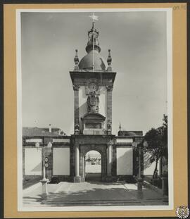 Puerta del [Dique] del Arsenal de El Ferrol
