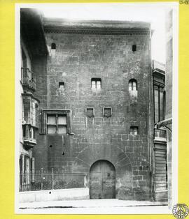 Casa señorial del marqués de Santa Cruz en Oviedo [Casa de la Rúa]