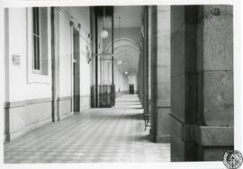 [Antigua Facultad de Medicina de Madrid, Hospital de San Carlos. Pasillo. Imagen 4]