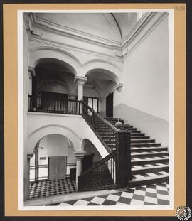 Hospital del cardenal Salazar de Córdoba. Escalera