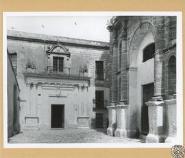 [Casa palacio Morla Melgarejo e iglesia de San Juan de los Caballeros en Jerez de la Frontera]
