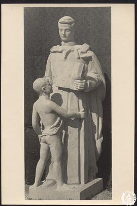 [Universidad Laboral de Gijón. Escultura de San José de Calasanz, para el exterior de la iglesia]