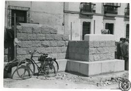 [Monumento a Manolete, plaza del conde de Priego, Córdoba. Obra. Imagen 13]