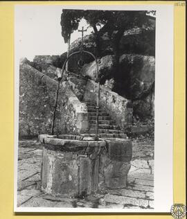 Patio de la ermita de la Virgen de los Ángeles en Sant Mateu, Castellón