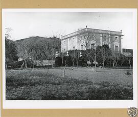 Casa Gloria en el barrio Horta de Barcelona [Can Glòria]