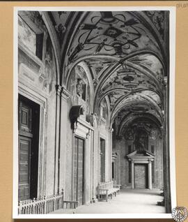 Palacio de los marqueses de Santa Cruz en Viso del Marqués, Ciudad Real [Pinturas murales de la g...