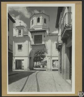 Puerta del recinto amurallado de Santa Fe, Granada