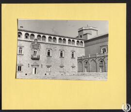Palacio Arzobispal de Alcalá de Henares [Fachada principal renacentista]