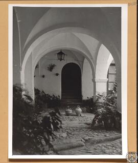 Casa Solar de Santo Tomás de Villanueva en Villanueva de los Infantes, Ciudad Real. Patio [Casa V...