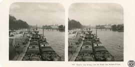 Paris. La Seine, vue du Pont des Saints-Pères