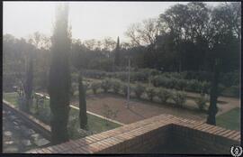 [Jardines del Museo de Artes Plásticas y Visuales, Montevideo. Imagen 5]