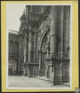 Catedral de Santiago de Compostela. Fachada del Obradoiro [Detalle]