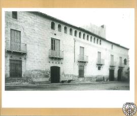 Casa particular en Esplugas de Llobregat [Fachada principal de Can Cortada]
