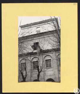 Colegio de los Caraciolos [sic] o de Clérigos Regulares de Alcalá de Henares. Patio [Colegio San ...