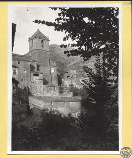 Ludiente, Castellón [Vista del exterior de la iglesia fortificada de la Natividad]
