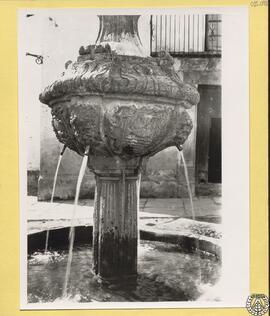 Fuente pública [de la Asunción] de Viver, Castellón