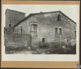 Mas Montiel en Palau Sacosta, Gerona. Fachada lateral