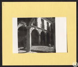Colegio del Rey en Alcalá de Henares [Patio. Colegio Menor de San Felipe y Santiago]