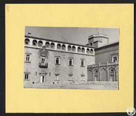Palacio Arzobispal de Alcalá de Henares [Fachada principal renacentista]