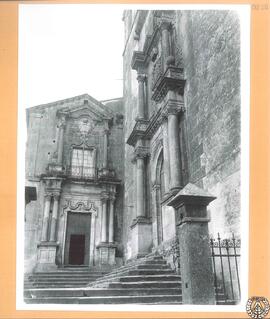 Iglesia de San Francisco Javier y Convento de la Compañía en Cáceres. Exterior [Fachadas de la ig...