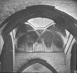 Isfahan (Persia). Bóveda en la Masjid-I-Jami. Siglo XI