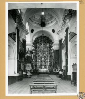 Iglesia de Lorenzo en Cádiz [Interior: nave central y retablo del altar mayor]
