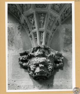 Detalle de la tribuna de piedra del refectorio de la Cartuja de Jerez de la Frontera [Cartuja de ...