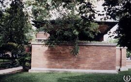 Viviendas unifamiliares. Extranjero. Frank Lloyd Wright. Casa Robie. Woodlawn Ave. Esquina calle 57, Chicago. 1909. Diversos aspectos de la casa [Imagen 4]