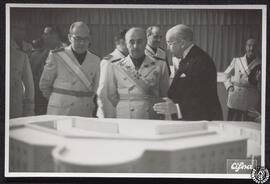 Ciudad Universitaria. Inauguración con asistencia del Generalísimo y el Gobierno [El jefe de Esta...