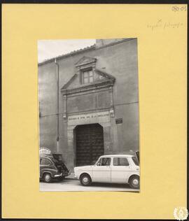 [Fachada lateral de la iglesia del convento de] Agustinas de Santa María Magdalena [o de la Conso...