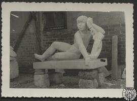 [Figura de niño para el monumento a Fleming en el parque de Isabel la Católica de Gijón en el tal...