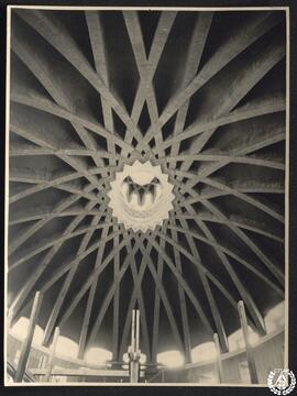 [Universidad Laboral de Gijón. Capilla. Cúpula. Imagen 1]