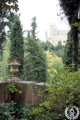 [Recorrido por el Romeral de San Marcos. Imagen 173] Sala de la alberca dorada. Vista del alcázar