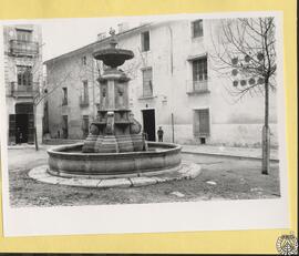 Fuente [de la plaza del Agua Limpia] de Segorbe, Castellón