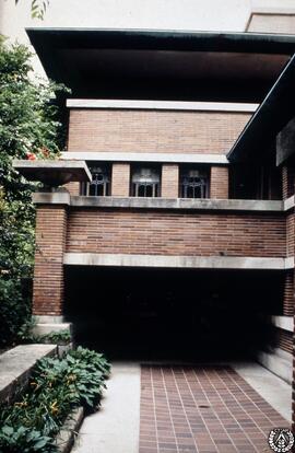 Viviendas unifamiliares. Extranjero. Frank Lloyd Wright. Casa Robie. Woodlawn Ave. Esquina calle 57, Chicago. 1909. Diversos aspectos de la casa [Imagen 7]