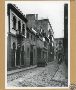 Pasaje de la Pau en Barcelona [Viviendas y locales comerciales: Calvo Studio]