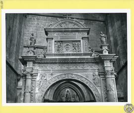 Catedral de Palma de Mallorca. Detalle de la puerta del antiguo trascoro, hoy entrada de la sacri...