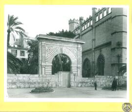 Antigua Puerta del Mar de Palma de Mallorca [Puerta del Muelle]