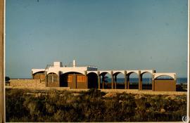 Lección sin número: El arquitecto Emilio Donato. Casa Gómez Larios en Calafat (Tarragona). 1965. ...