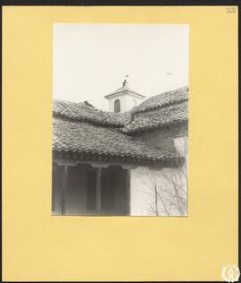 Hospital de Antezana en Alcalá de Henares [Vista de la cubierta desde el patio]