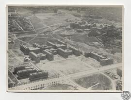 Vista de conjunto de la Facultad de Medicina, Hospital Clínico, Escuela de Odontología y Facultad...
