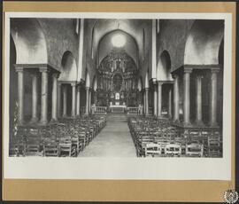 Iglesia de Santa María de Amer (antiguo monasterio). Interior: naves y capilla mayor