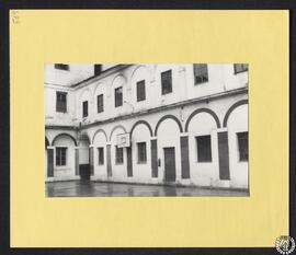 Colegio de la Compañía en Alcalá en Henares [Patio. Colegio Máximo de la Compañía de Jesús]