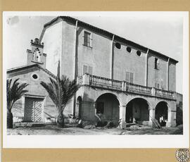 Casa Frares en el barrio Horta de Barcelona