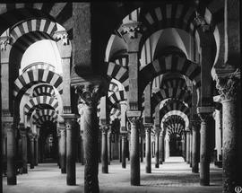 Córdoba. Mezquita. Siglos VIII y IX