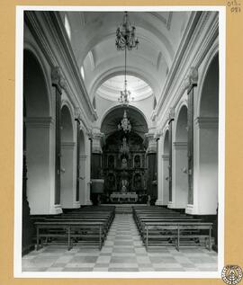 Iglesia de San José en Cádiz [Interior: nave central y altar mayor]