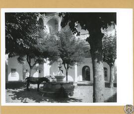 Palacio Ducal de Bornos. Patio [gótico. Castillo Palacio de los Ribera]
