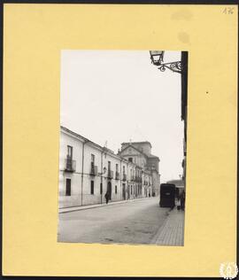 Colegio de Caracciolos de Alcalá de Henares. Vista de la iglesia desde la calle Arcipreste [Coleg...